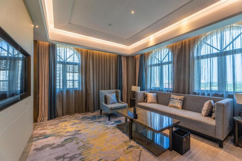 The Qube Hotel Nanchang East Exterior photo