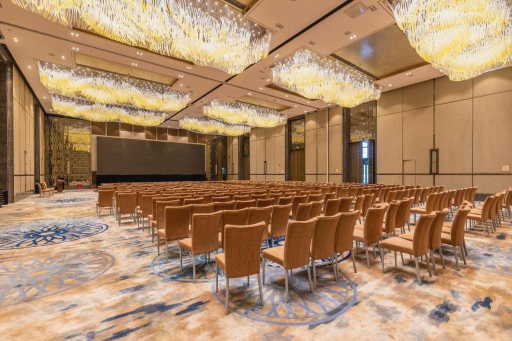 The Qube Hotel Nanchang East Exterior photo
