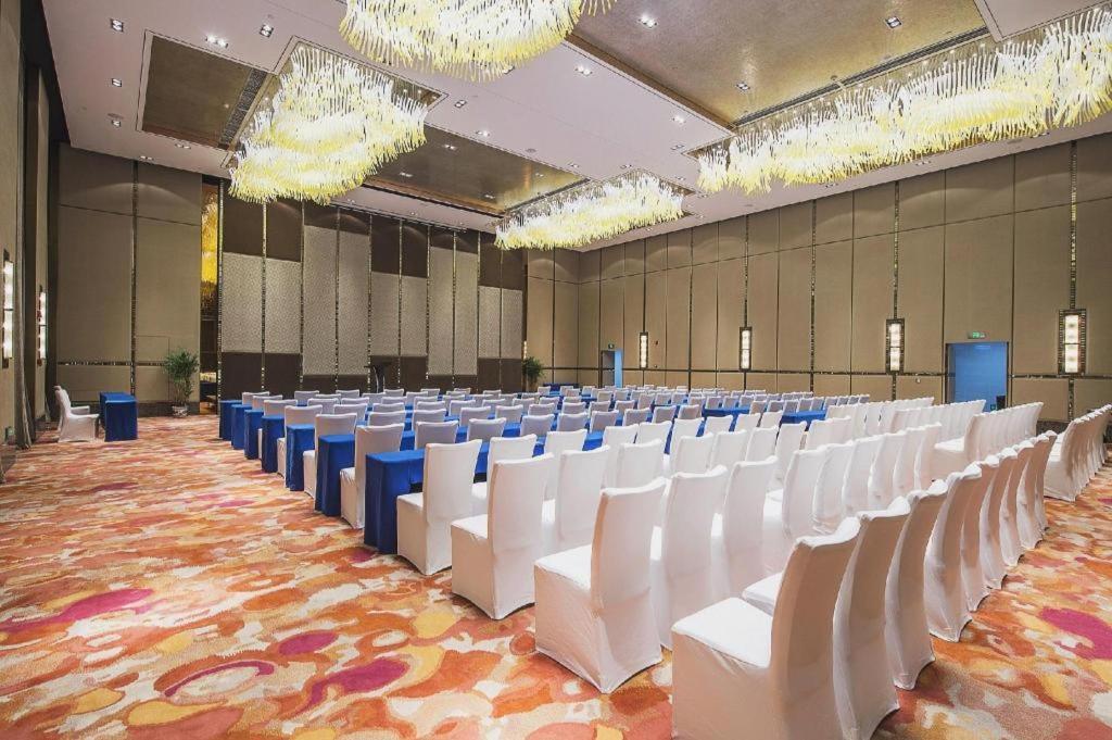 The Qube Hotel Nanchang East Exterior photo