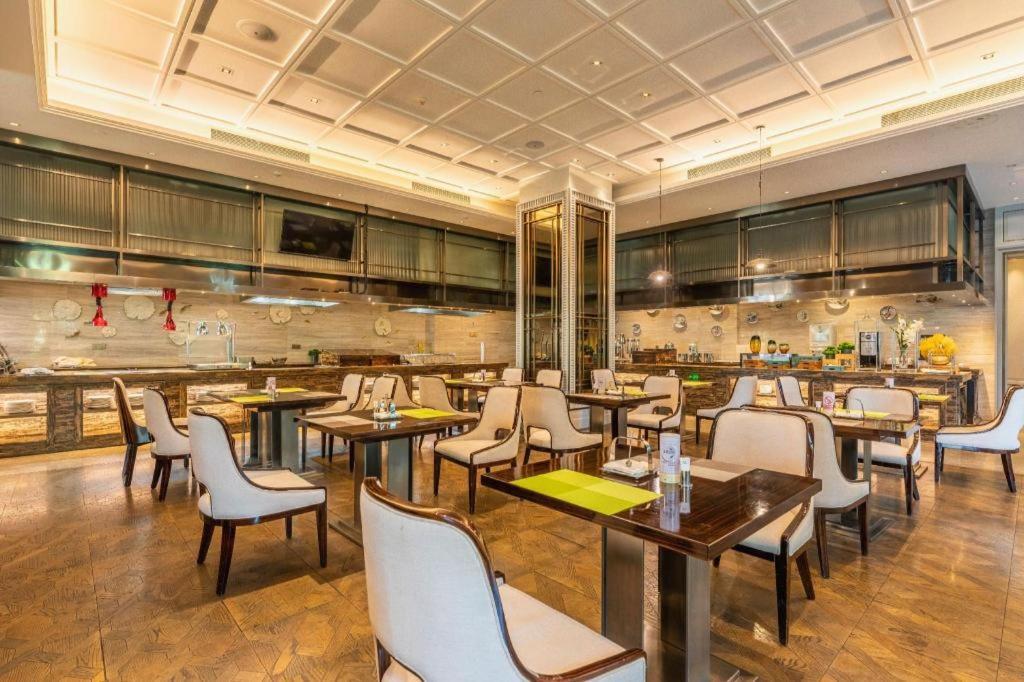 The Qube Hotel Nanchang East Exterior photo